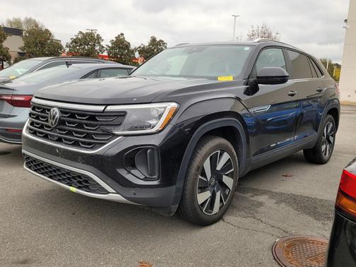2024 Volkswagen Atlas Cross Sport 2.0T SE w/Technology
