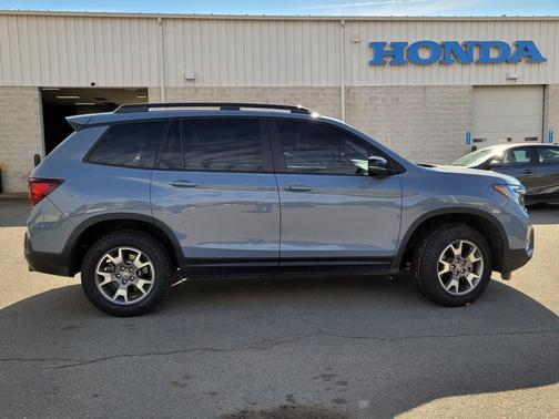2023 Honda Passport AWD TrailSport