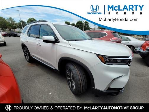 2025 Honda Pilot Touring 8-Passenger