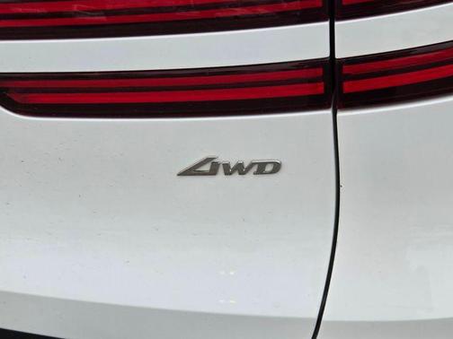 2025 Genesis GV70 2.5T AWD