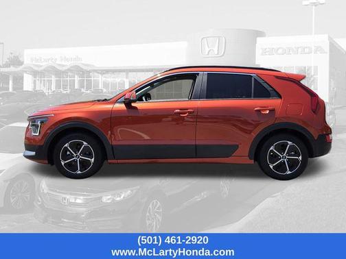 Fire Orange 2023 Kia Niro EX