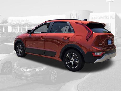 Fire Orange 2023 Kia Niro EX