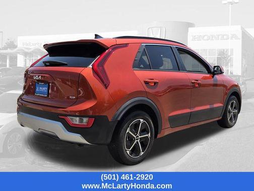 Fire Orange 2023 Kia Niro EX