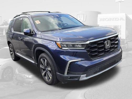 Obsidian Blue Pearl 2024 Honda Pilot Elite