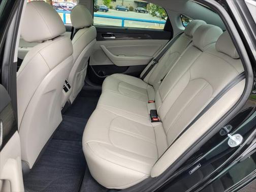 2019 Hyundai SONATA Limited