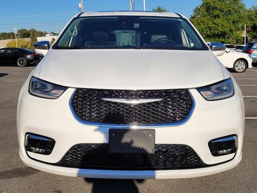 2022 Chrysler Pacifica Hybrid Limited