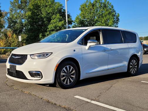2022 Chrysler Pacifica Hybrid Limited