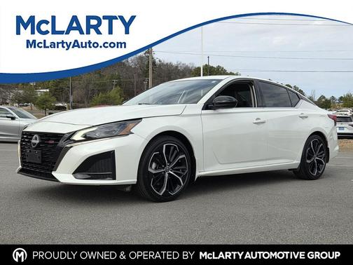 2023 Nissan Altima SR FWD