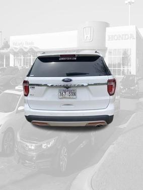 Oxford White 2017 Ford Explorer XLT