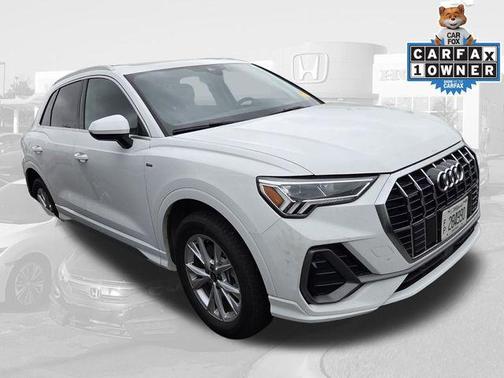 2025 Audi Q3 Premium 45 TFSI S line quattro Tiptronic