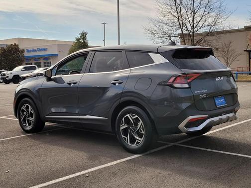 2024 Kia Sportage LX