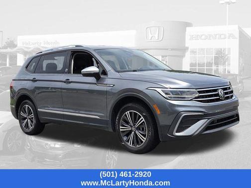 Pure White 2024 Volkswagen Tiguan 2.0T SE 4MOTION