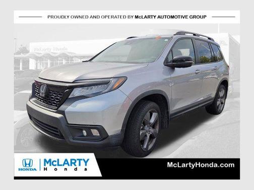 Lunar Silver Metallic 2021 Honda Passport AWD Touring