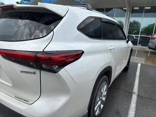 2021 Toyota Highlander Hybrid Limited