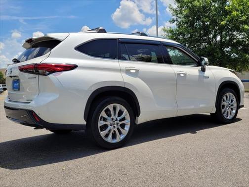 2021 Toyota Highlander Hybrid Limited