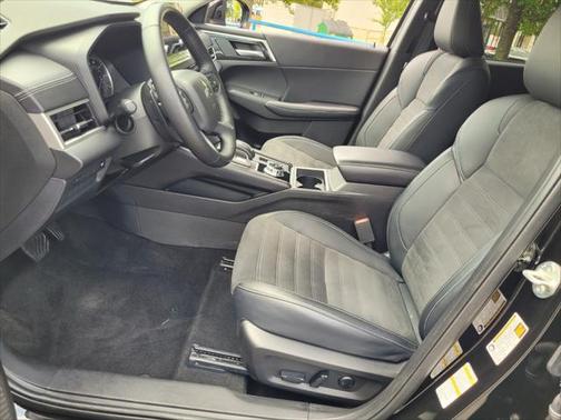 2024 Mitsubishi Outlander SE 2.5 2WD