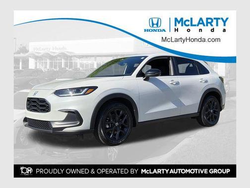 Platinum White Pearl 2024 Honda HR-V AWD Sport