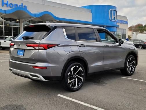 2023 Mitsubishi Outlander SE 2.5 2WD