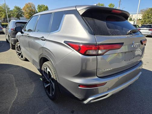 2023 Mitsubishi Outlander SE 2.5 2WD