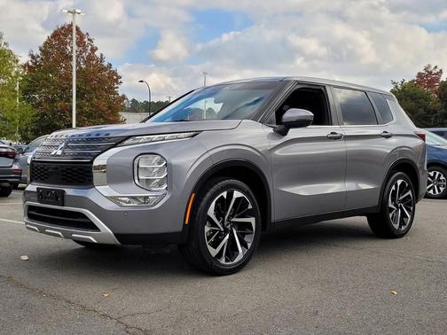 2023 Mitsubishi Outlander SE 2.5 2WD