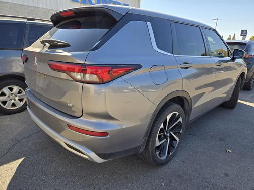 2023 Mitsubishi Outlander SE 2.5 2WD