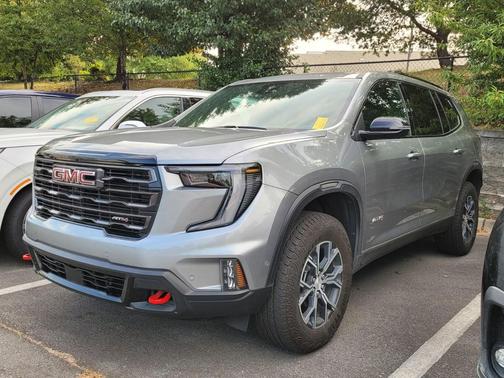 2024 GMC Acadia AWD AT4