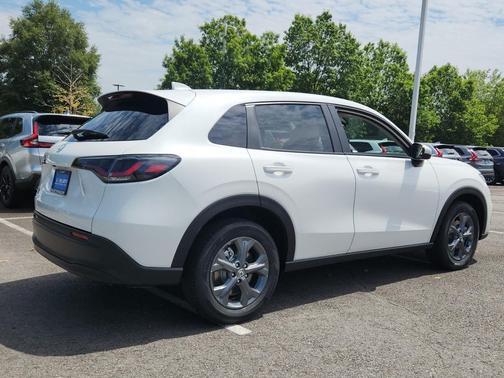2026 Honda HR-V LX