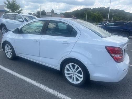 2020 Chevrolet Sonic FWD Sedan LS