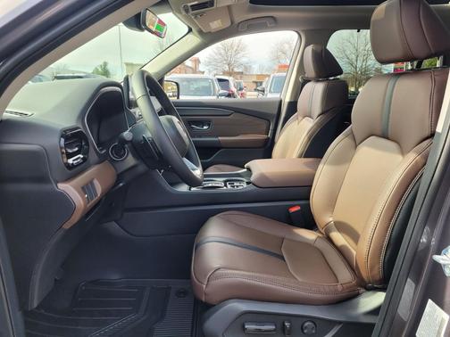 2026 Honda Pilot Touring 8-Passenger