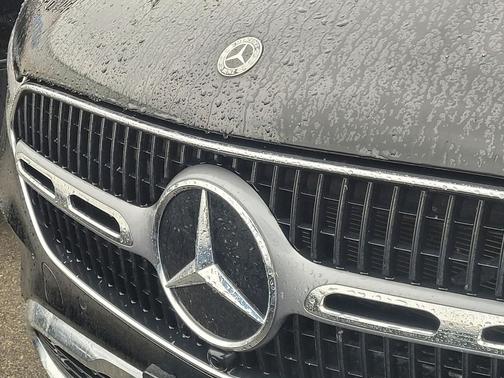 2024 Mercedes-Benz GLC 300 Base