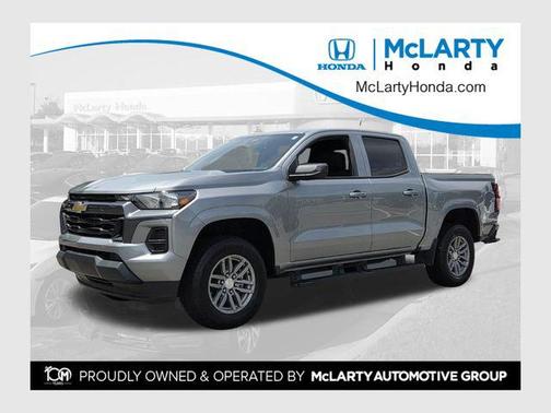 Sterling Gray Metallic 2025 Chevrolet Colorado LT