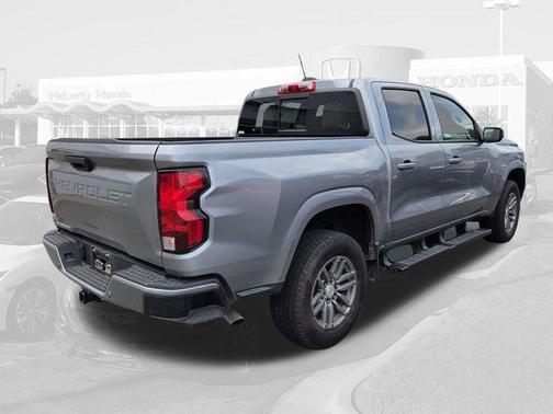 Sterling Gray Metallic 2025 Chevrolet Colorado LT