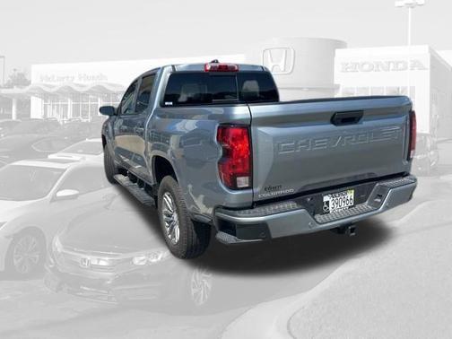Sterling Gray Metallic 2025 Chevrolet Colorado LT