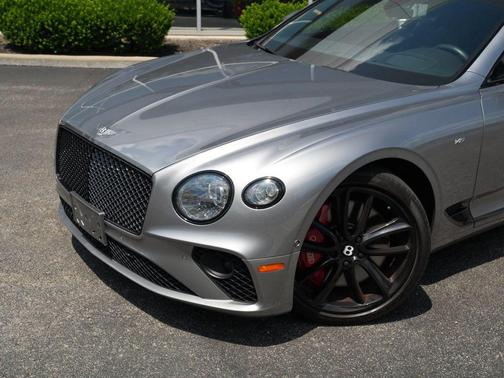Hallmark 2021 Bentley Continental GT V8
