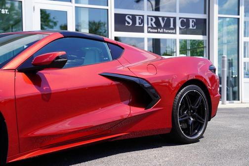 Red Mist Metallic Tintcoat 2022 Chevrolet Corvette Stingray w/2LT