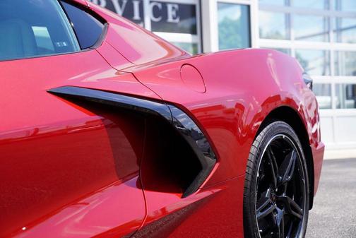 Red Mist Metallic Tintcoat 2022 Chevrolet Corvette Stingray w/2LT