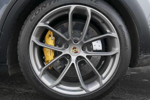 2024 Porsche Cayenne Turbo GT