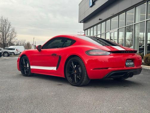 2021 Porsche 718 Cayman T