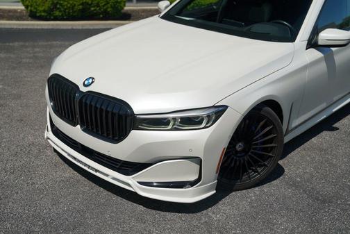 Alpine White 2022 BMW ALPINA B7 xDrive