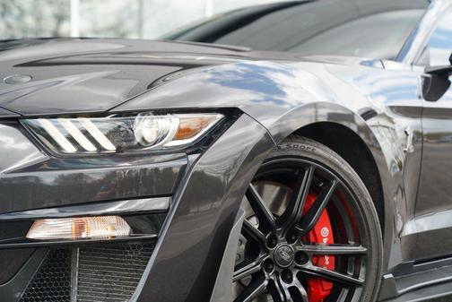 2022 Ford Shelby GT500 Base