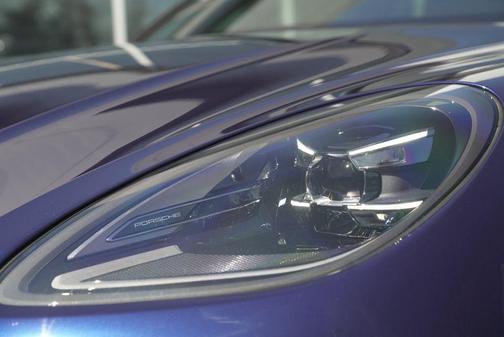 Night Blue Metallic 2023 Porsche Macan Macan GTS