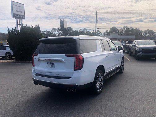 2022 GMC Yukon XL Denali