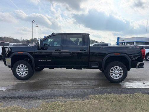 2022 GMC Sierra 2500 SLT