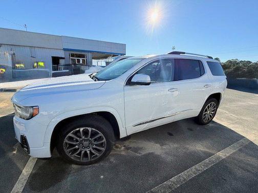 2021 GMC Acadia Denali