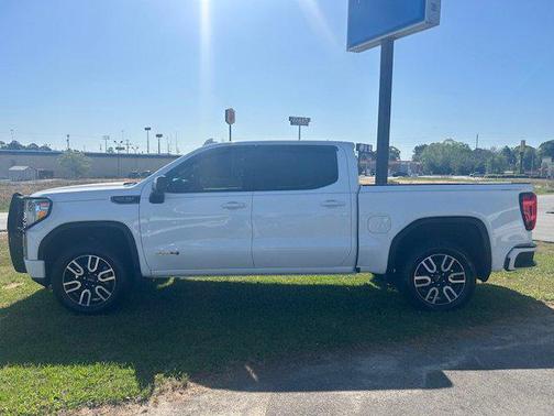 Summit White 2020 GMC Sierra 1500 AT4