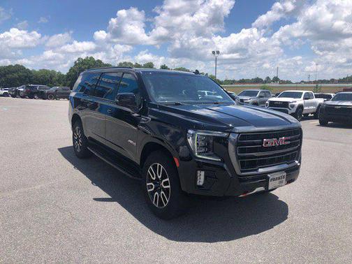 2021 GMC Yukon XL 4WD AT4
