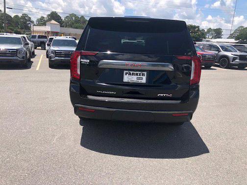 2021 GMC Yukon XL 4WD AT4