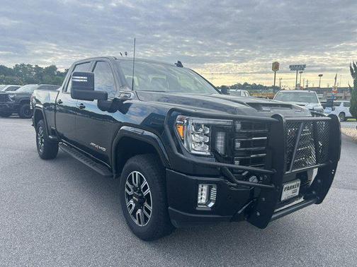 Onyx Black 2022 GMC Sierra 2500 AT4