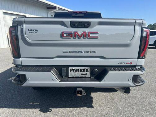 Thunderstorm Gray 2024 GMC Sierra 2500 AT4