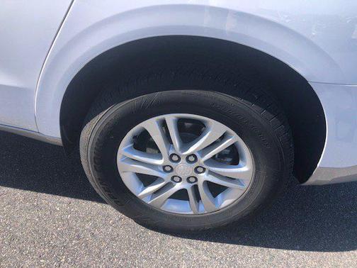 2020 Buick Enclave FWD Essence